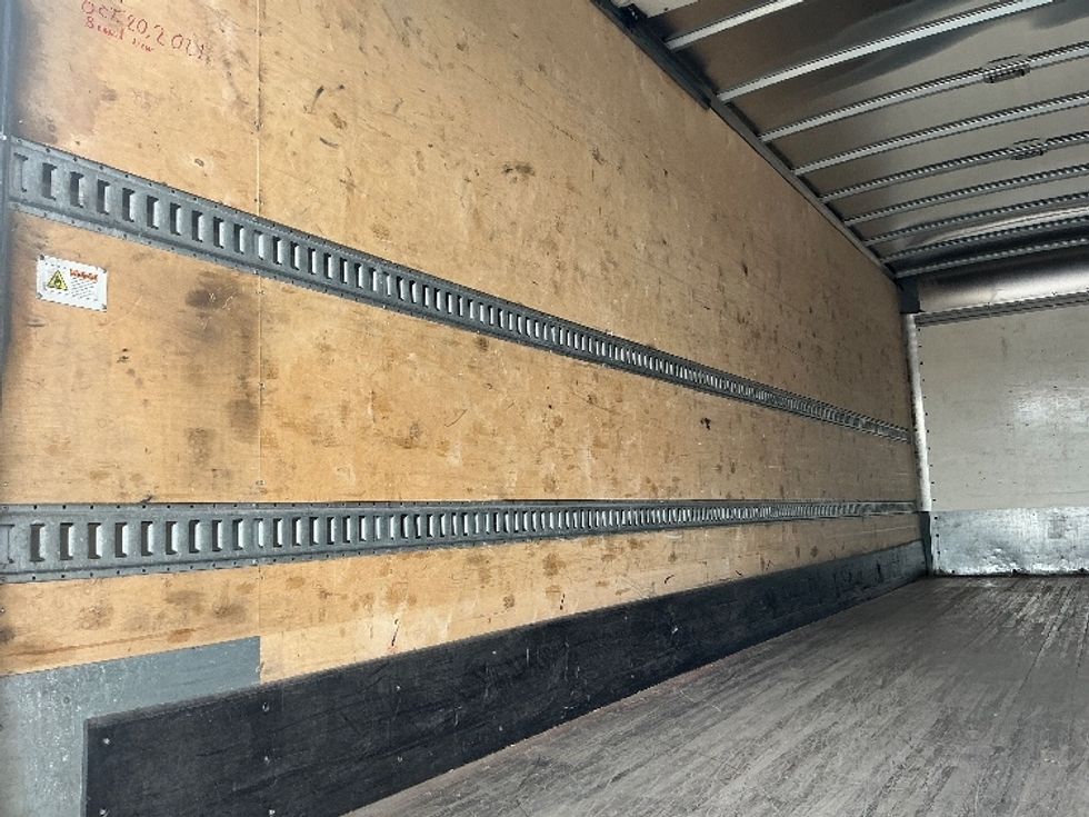 Medium Duty Box Truck-Light and Medium Duty Trucks-International-2022-MV607-Wilkes Barre-PA-280,729\n\t\tmiles-$ 32,750 - Image 11