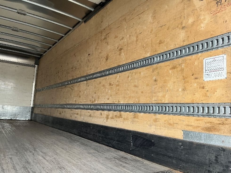 Medium Duty Box Truck-Light and Medium Duty Trucks-International-2022-MV607-Wilkes Barre-PA-280,729\n\t\tmiles-$ 32,750 - Image 12
