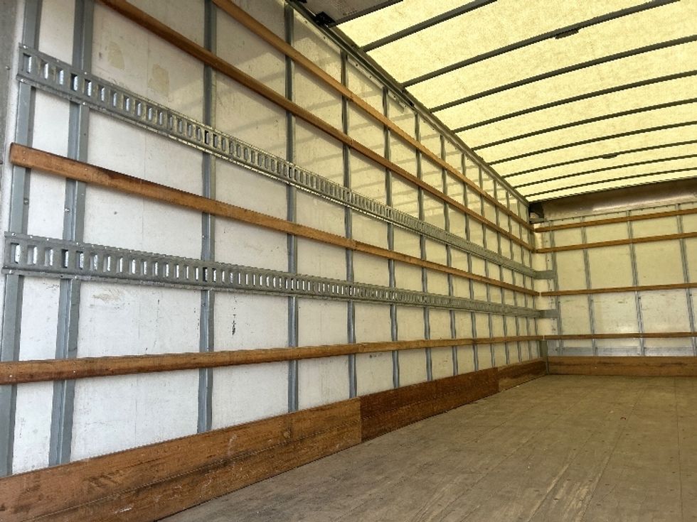 Medium Duty Box Truck-Light and Medium Duty Trucks-International-2022-MV607-Windsor-WI-106,938\n\t\tmiles-$ 72,000 - Image 11