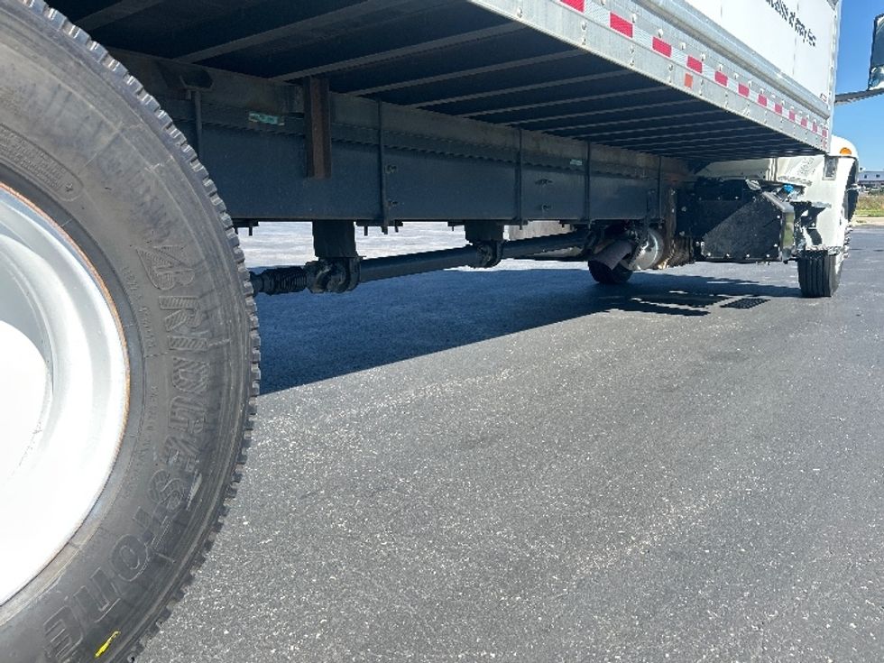 Medium Duty Box Truck-Light and Medium Duty Trucks-International-2022-MV607-Windsor-WI-209,155\n\t\tmiles-$ 42,500 - Image 12