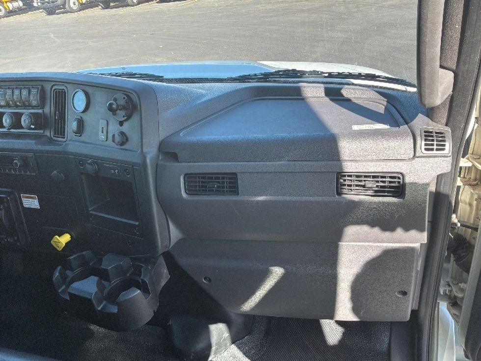 Medium Duty Box Truck-Light and Medium Duty Trucks-International-2022-MV607-Yakima-WA-241,799\n\t\tmiles-$ 42,750 - Image 21