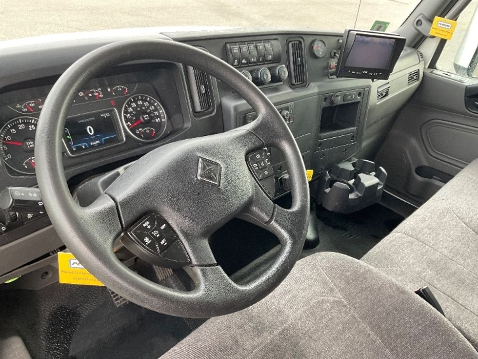 Medium Duty Box Truck-Light and Medium Duty Trucks-International-2022-MV607-Yakima-WA-246,041\n\t\tmiles-$ 49,250 - Image 17