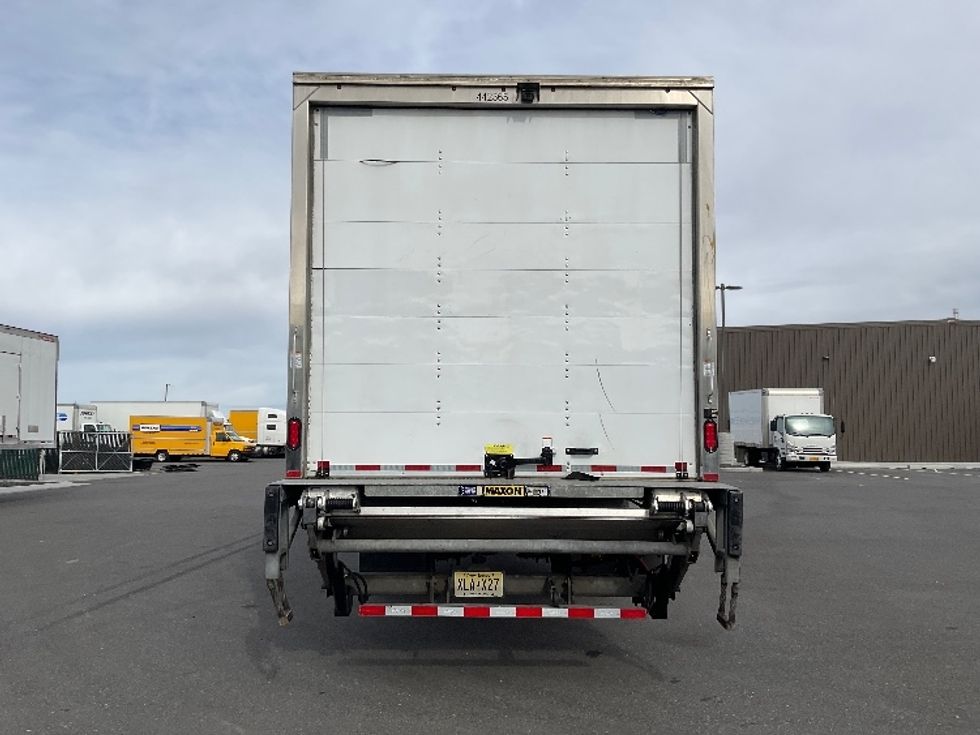 Medium Duty Box Truck-Light and Medium Duty Trucks-International-2022-MV607-Yakima-WA-246,041\n\t\tmiles-$ 49,250 - Image 7
