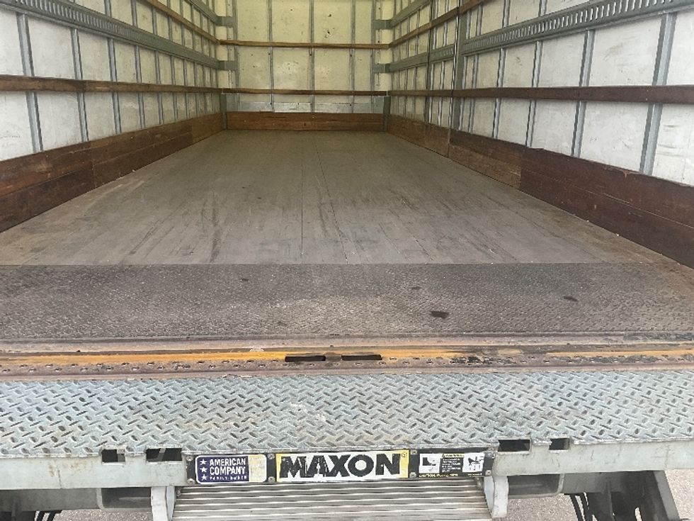 Medium Duty Box Truck-Light and Medium Duty Trucks-International-2022-MV607-Youngstown-OH-141,944\n\t\tmiles-$ 65,250 - Image 10
