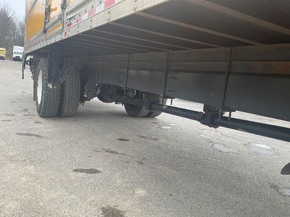 Medium Duty Box Truck-Light and Medium Duty Trucks-International-2022-MV607-Youngstown-OH-141,944\n\t\tmiles-$ 65,250 - Image 14