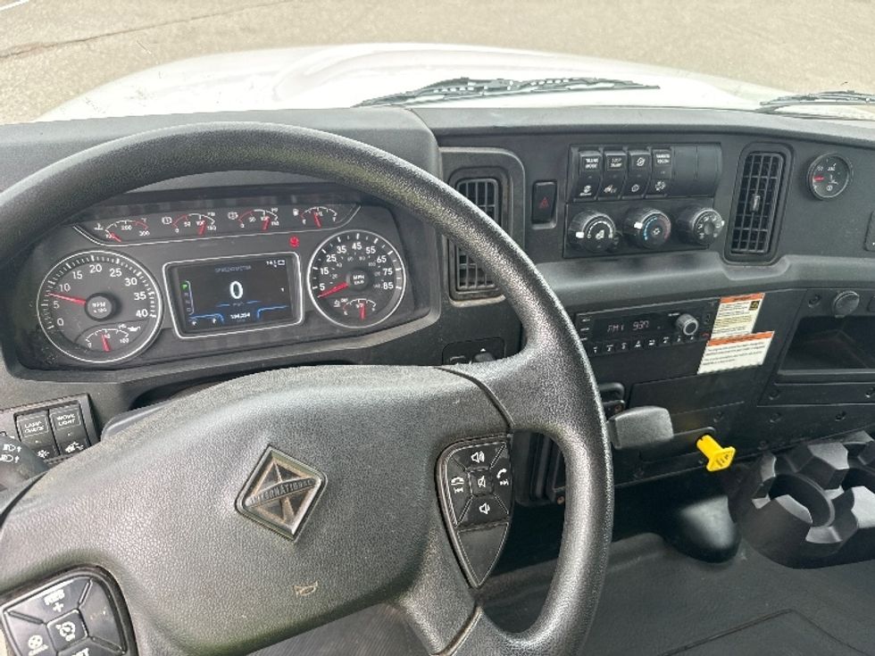 Medium Duty Box Truck-Light and Medium Duty Trucks-International-2022-MV607LP-Byron Center-MI-140,000\n\t\tmiles-$ 61,750 - Image 17