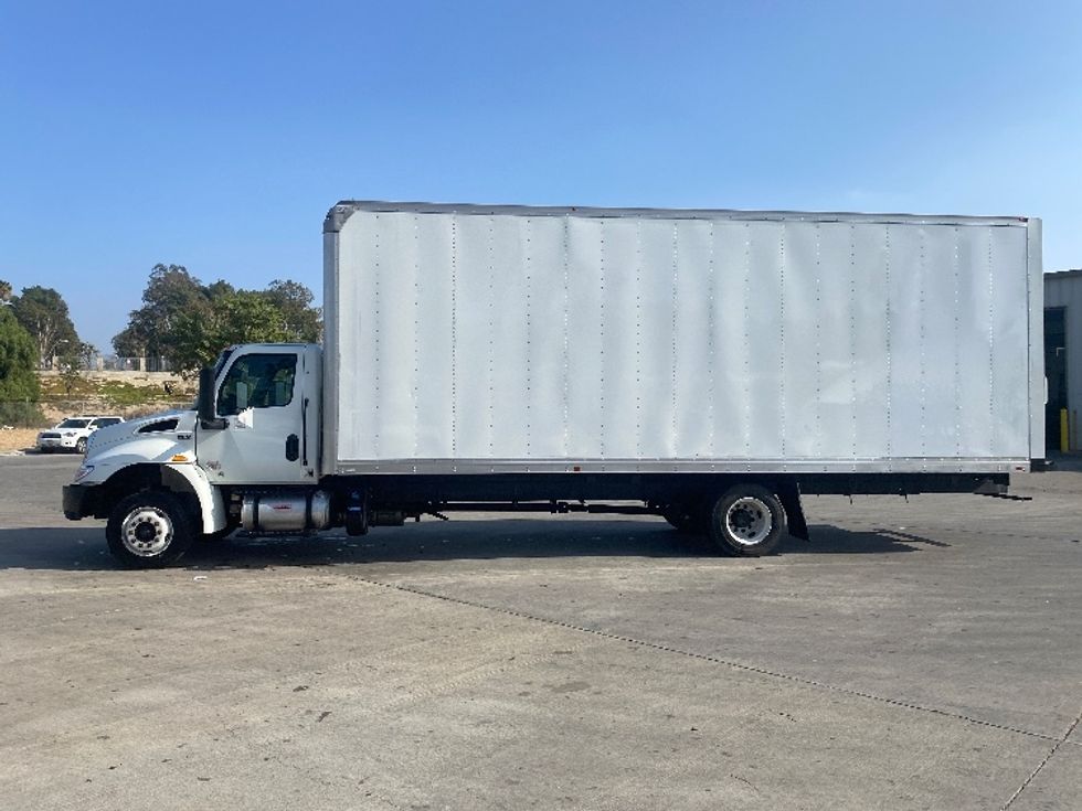 Medium Duty Box Truck-Light and Medium Duty Trucks-International-2022-MV607LP-Jurupa Valley-CA-87,384\n\t\tmiles-$ 77,250 - Image 4