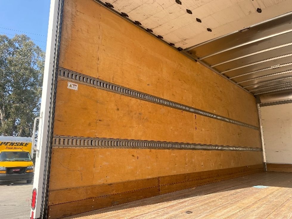Medium Duty Box Truck-Light and Medium Duty Trucks-International-2022-MV607LP-Jurupa Valley-CA-87,384\n\t\tmiles-$ 77,250 - Image 10
