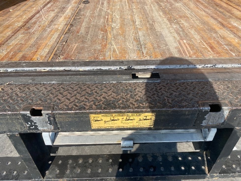 Medium Duty Box Truck-Light and Medium Duty Trucks-International-2022-MV607LP-Jurupa Valley-CA-87,384\n\t\tmiles-$ 77,250 - Image 9