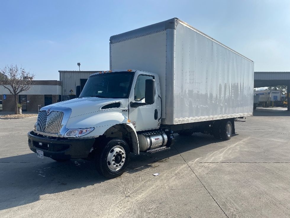 Medium Duty Box Truck-Light and Medium Duty Trucks-International-2022-MV607LP-Jurupa Valley-CA-87,384\n\t\tmiles-$ 77,250 - Image 3