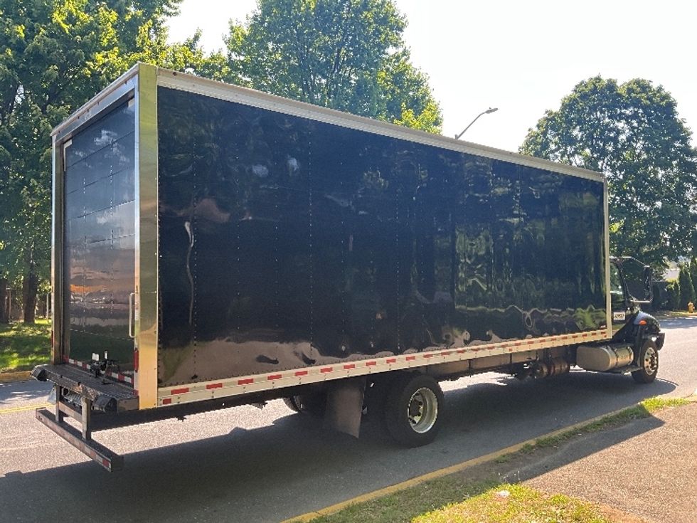 Medium Duty Box Truck-Light and Medium Duty Trucks-International-2022-MV607LP-Reading-PA-151,337\n\t\tmiles-$ 60,250 - Image 13