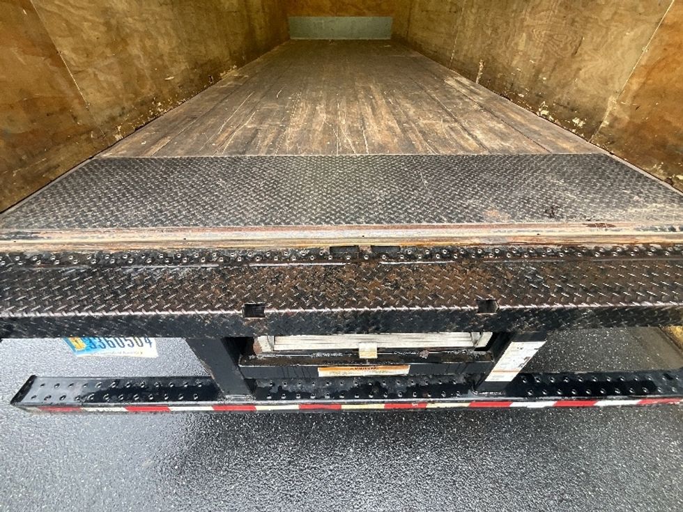 Medium Duty Box Truck-Light and Medium Duty Trucks-International-2022-MV607LP-Reading-PA-181,954\n\t\tmiles-$ 52,750 - Image 10