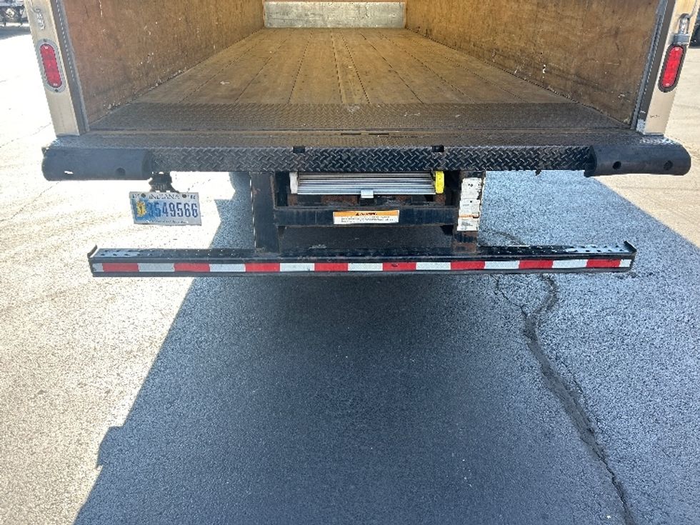 Medium Duty Box Truck-Light and Medium Duty Trucks-International-2022-MV607LP-Reading-PA-218,842\n\t\tmiles-$ 44,250 - Image 10