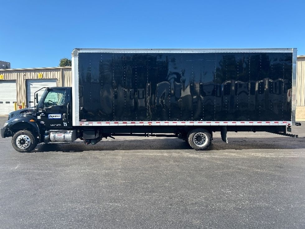 Medium Duty Box Truck-Light and Medium Duty Trucks-International-2022-MV607LP-Reading-PA-218,842\n\t\tmiles-$ 44,250 - Image 4