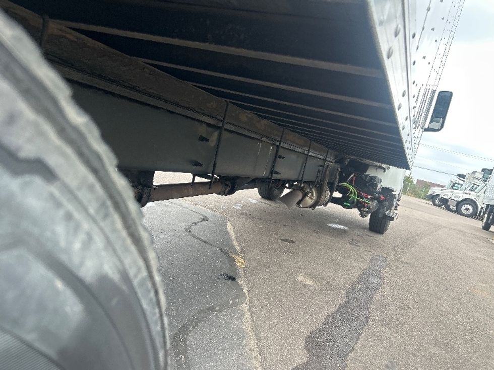 Medium Duty Box Truck-Light and Medium Duty Trucks-International-2023-MV607-Brooklyn Park-MN-386,557\n\t\tmiles-$ 30,250 - Image 14