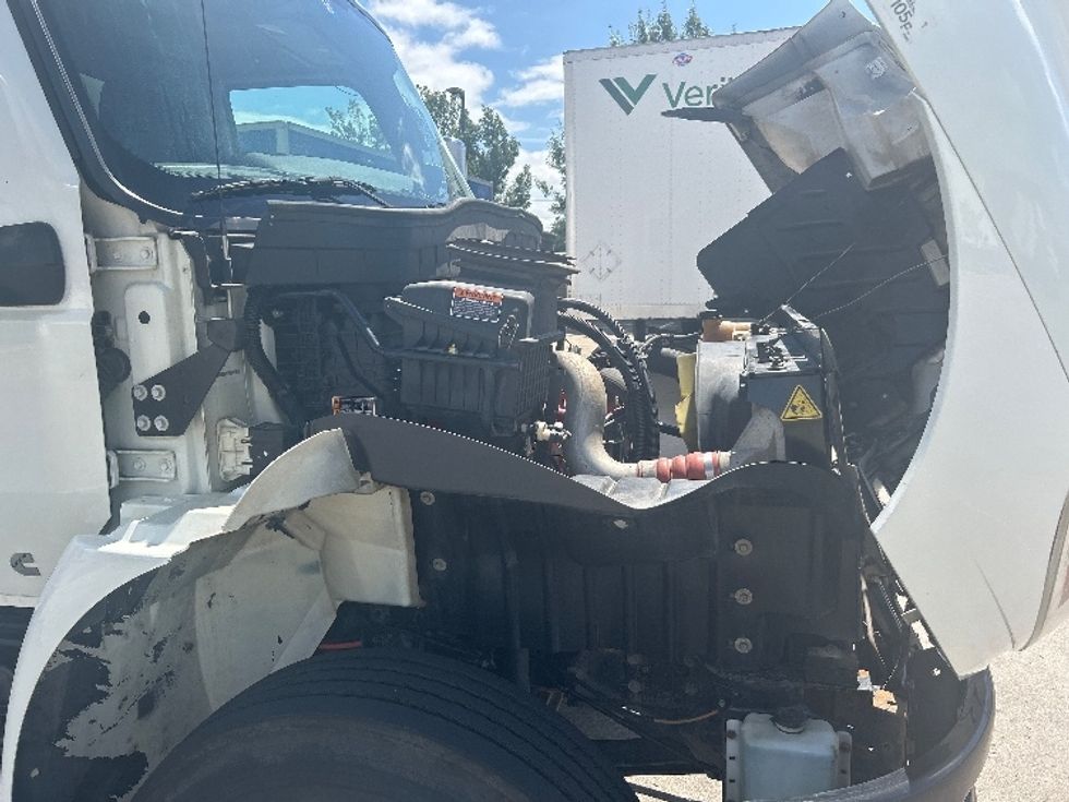 Medium Duty Box Truck-Light and Medium Duty Trucks-International-2023-MV607-Carrollton-TX-326,148\n\t\tmiles-$ 40,250 - Image 23