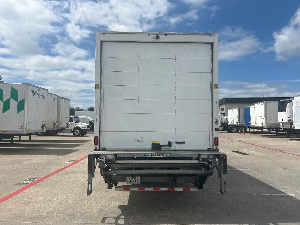 Medium Duty Box Truck-Light and Medium Duty Trucks-International-2023-MV607-Carrollton-TX-326,148\n\t\tmiles-$ 40,250 - Image 7