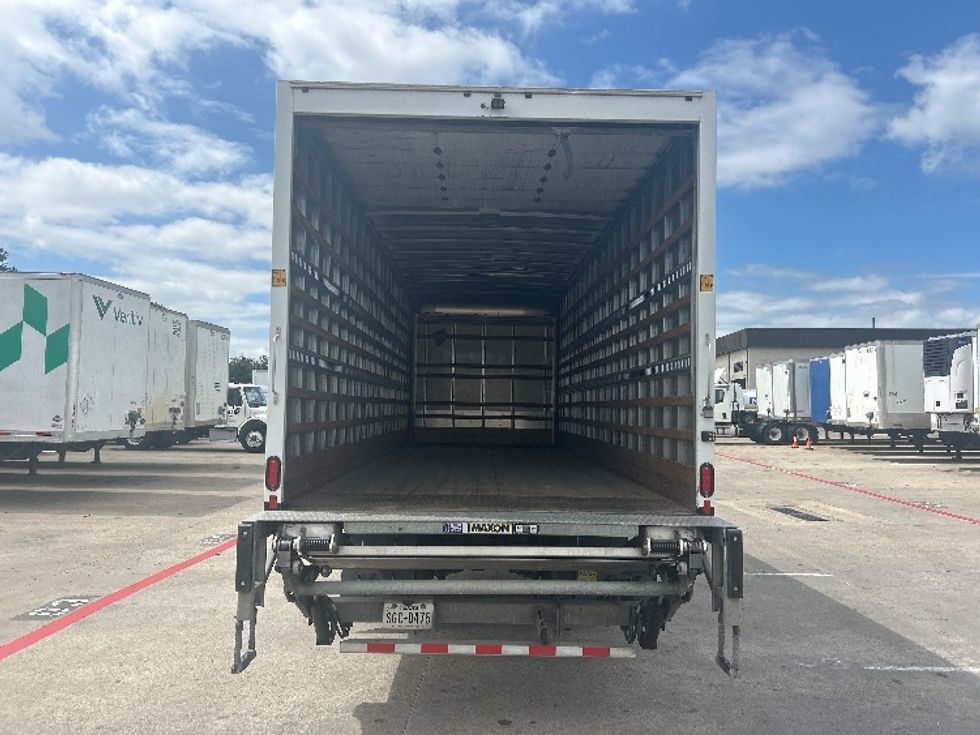 Medium Duty Box Truck-Light and Medium Duty Trucks-International-2023-MV607-Carrollton-TX-326,148\n\t\tmiles-$ 40,250 - Image 8