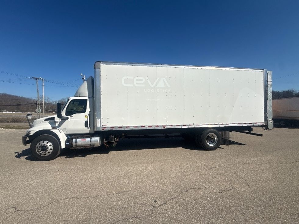 Medium Duty Box Truck-Light and Medium Duty Trucks-International-2023-MV607-Cross Lanes-WV-327,129\n\t\tmiles-$ 35,250 - Image 4