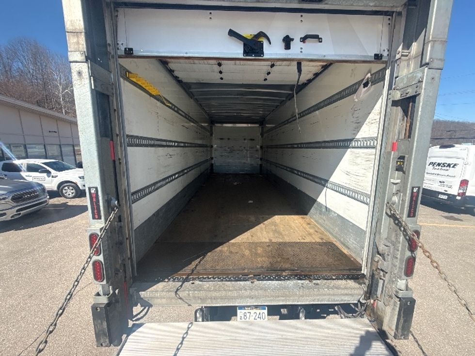 Medium Duty Box Truck-Light and Medium Duty Trucks-International-2023-MV607-Cross Lanes-WV-327,129\n\t\tmiles-$ 35,250 - Image 8