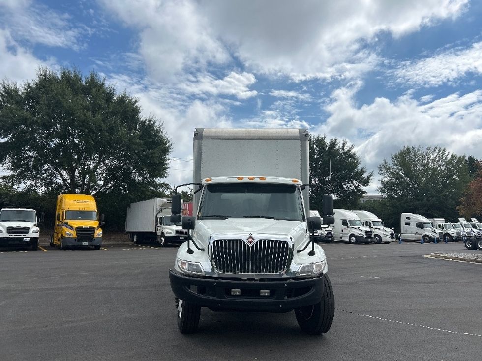 Medium Duty Box Truck-Light and Medium Duty Trucks-International-2023-MV607-Duluth-GA-282,444\n\t\tmiles-$ 49,000 - Image 2