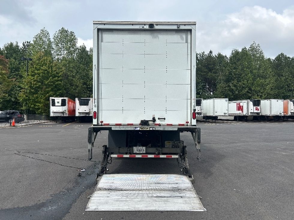 Medium Duty Box Truck-Light and Medium Duty Trucks-International-2023-MV607-Duluth-GA-282,444\n\t\tmiles-$ 49,000 - Image 9