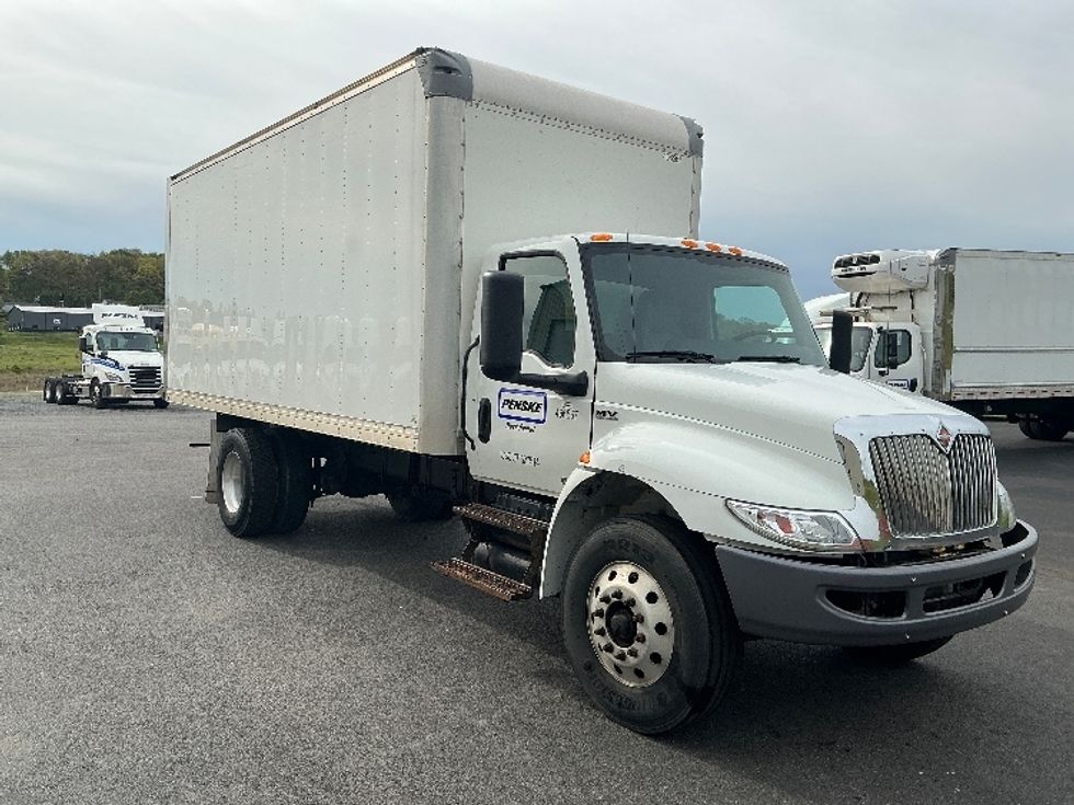 Medium Duty Box Truck-Light and Medium Duty Trucks-International-2023-MV607-Duncansville-PA-172,849\n\t\tmiles-$ 48,250 - Image 1
