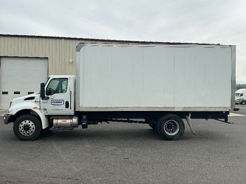 Medium Duty Box Truck-Light and Medium Duty Trucks-International-2023-MV607-Duncansville-PA-172,849\n\t\tmiles-$ 48,250 - Image 4