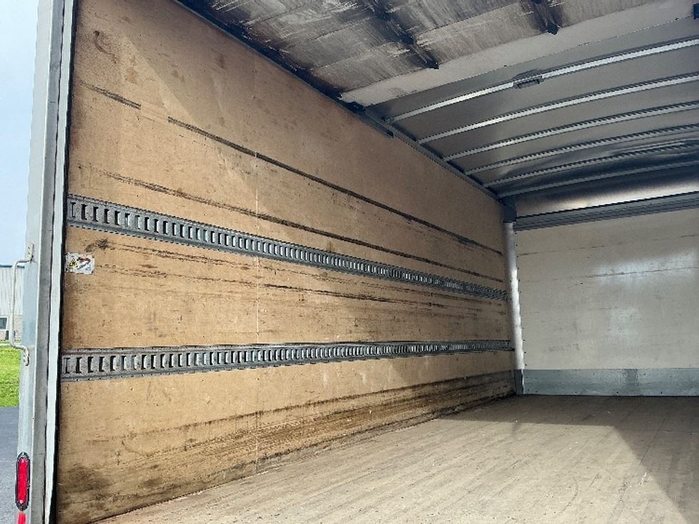 Medium Duty Box Truck-Light and Medium Duty Trucks-International-2023-MV607-Duncansville-PA-172,849\n\t\tmiles-$ 48,250 - Image 10