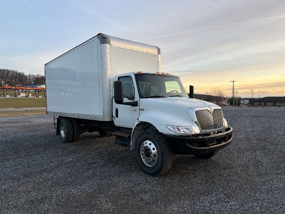 Medium Duty Box Truck-Light and Medium Duty Trucks-International-2023-MV607-Duncansville-PA-317,698\n\t\tmiles-$ 28,250 - Image 1