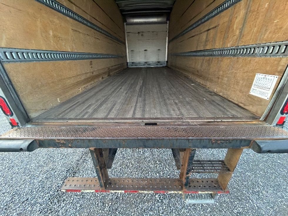 Medium Duty Box Truck-Light and Medium Duty Trucks-International-2023-MV607-Duncansville-PA-317,698\n\t\tmiles-$ 28,250 - Image 10