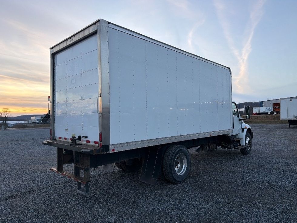 Medium Duty Box Truck-Light and Medium Duty Trucks-International-2023-MV607-Duncansville-PA-317,698\n\t\tmiles-$ 28,250 - Image 13