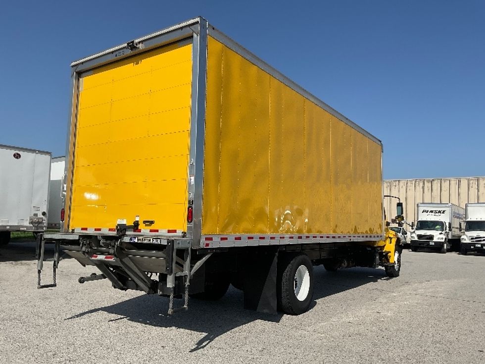 Medium Duty Box Truck-Light and Medium Duty Trucks-International-2023-MV607-Earth City-MO-272,742\n\t\tmiles-$ 40,500 - Image 13