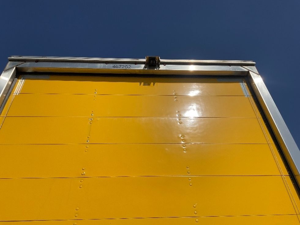 Medium Duty Box Truck-Light and Medium Duty Trucks-International-2023-MV607-Earth City-MO-272,742\n\t\tmiles-$ 40,500 - Image 25