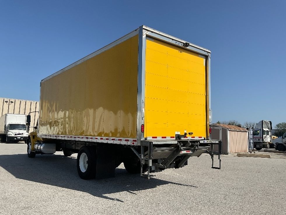Medium Duty Box Truck-Light and Medium Duty Trucks-International-2023-MV607-Earth City-MO-272,742\n\t\tmiles-$ 40,500 - Image 6