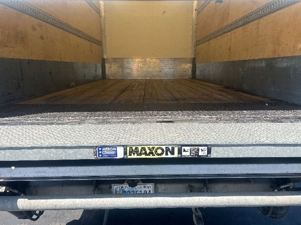 Medium Duty Box Truck-Light and Medium Duty Trucks-International-2023-MV607-Fontana-CA-202,922\n\t\tmiles-$ 48,750 - Image 10