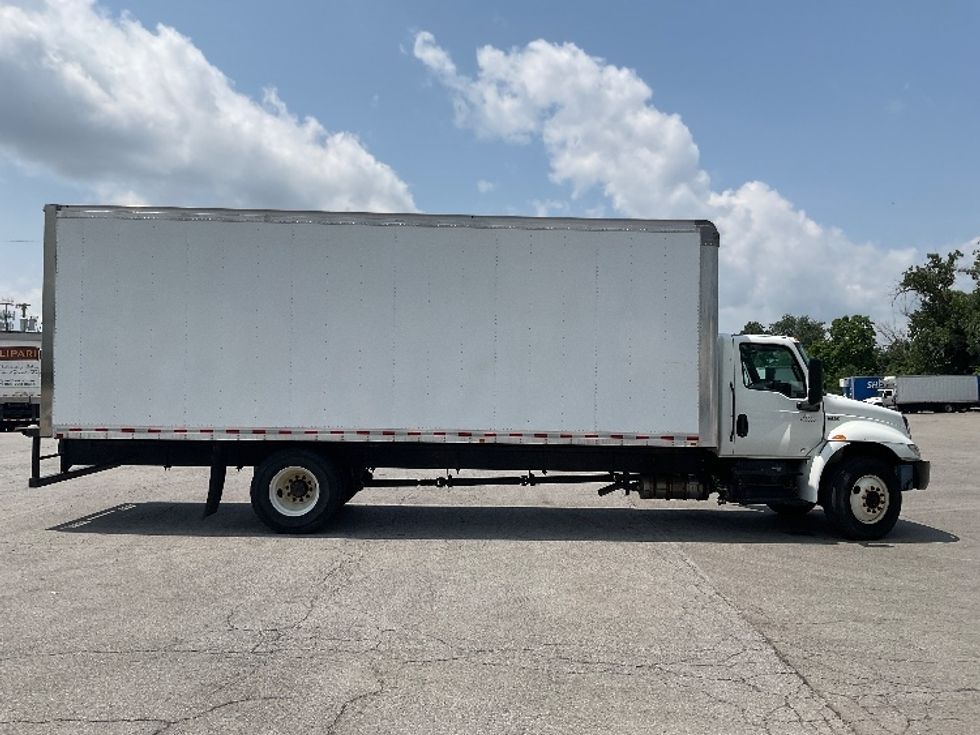 Medium Duty Box Truck-Light and Medium Duty Trucks-International-2023-MV607-Fort Wayne-IN-147,180\n\t\tmiles-$ 65,250 - Image 15