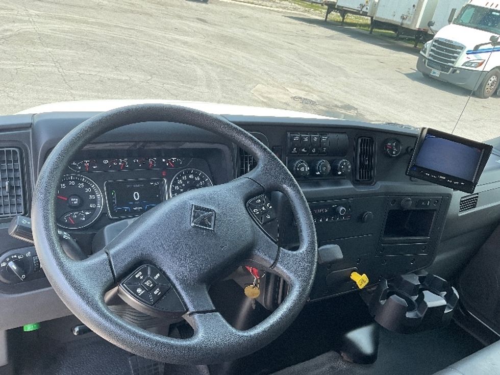Medium Duty Box Truck-Light and Medium Duty Trucks-International-2023-MV607-Fort Wayne-IN-147,180\n\t\tmiles-$ 65,250 - Image 18