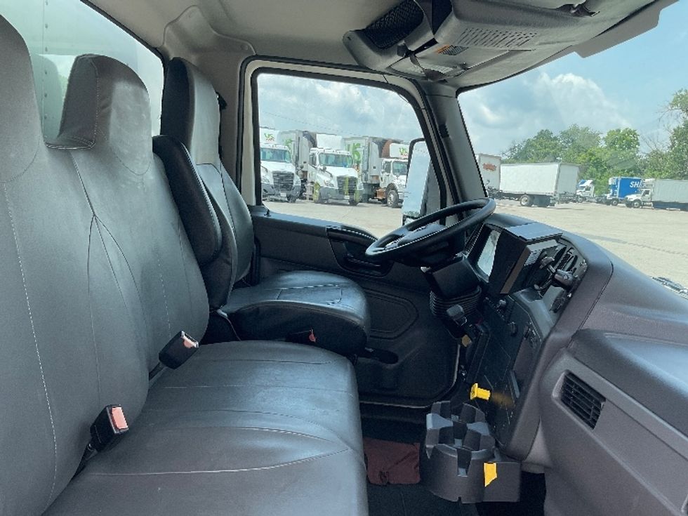 Medium Duty Box Truck-Light and Medium Duty Trucks-International-2023-MV607-Fort Wayne-IN-147,180\n\t\tmiles-$ 65,250 - Image 22