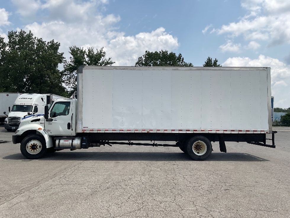 Medium Duty Box Truck-Light and Medium Duty Trucks-International-2023-MV607-Fort Wayne-IN-147,180\n\t\tmiles-$ 65,250 - Image 4