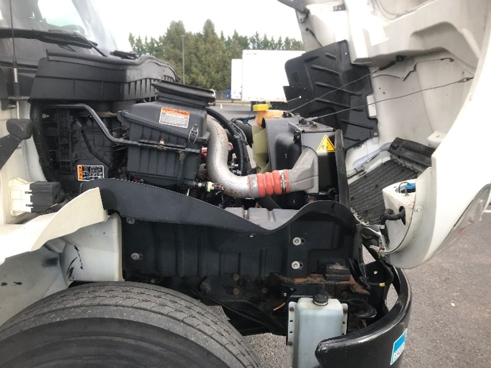 Medium Duty Box Truck-Light and Medium Duty Trucks-International-2023-MV607-Hagerstown-MD-238,091\n\t\tmiles-$ 50,500 - Image 23