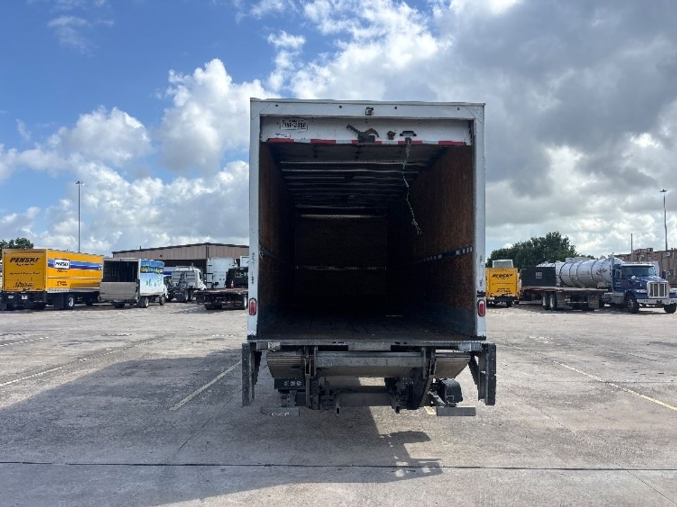 Medium Duty Box Truck-Light and Medium Duty Trucks-International-2023-MV607-Houston-TX-230,887\n\t\tmiles-$ 53,500 - Image 8