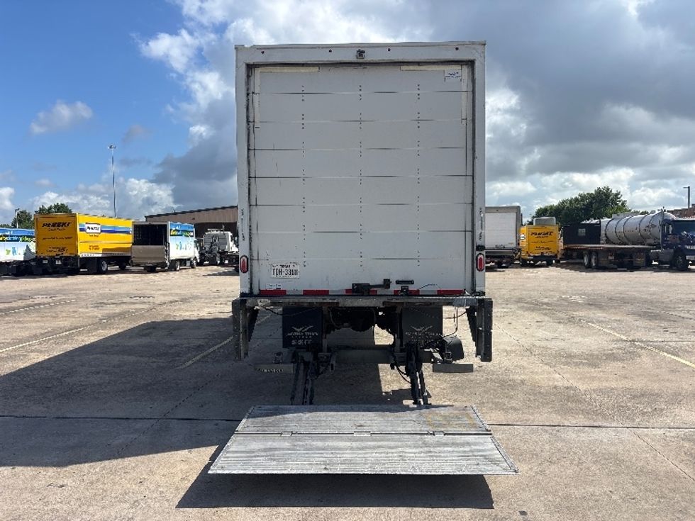 Medium Duty Box Truck-Light and Medium Duty Trucks-International-2023-MV607-Houston-TX-230,887\n\t\tmiles-$ 53,500 - Image 9
