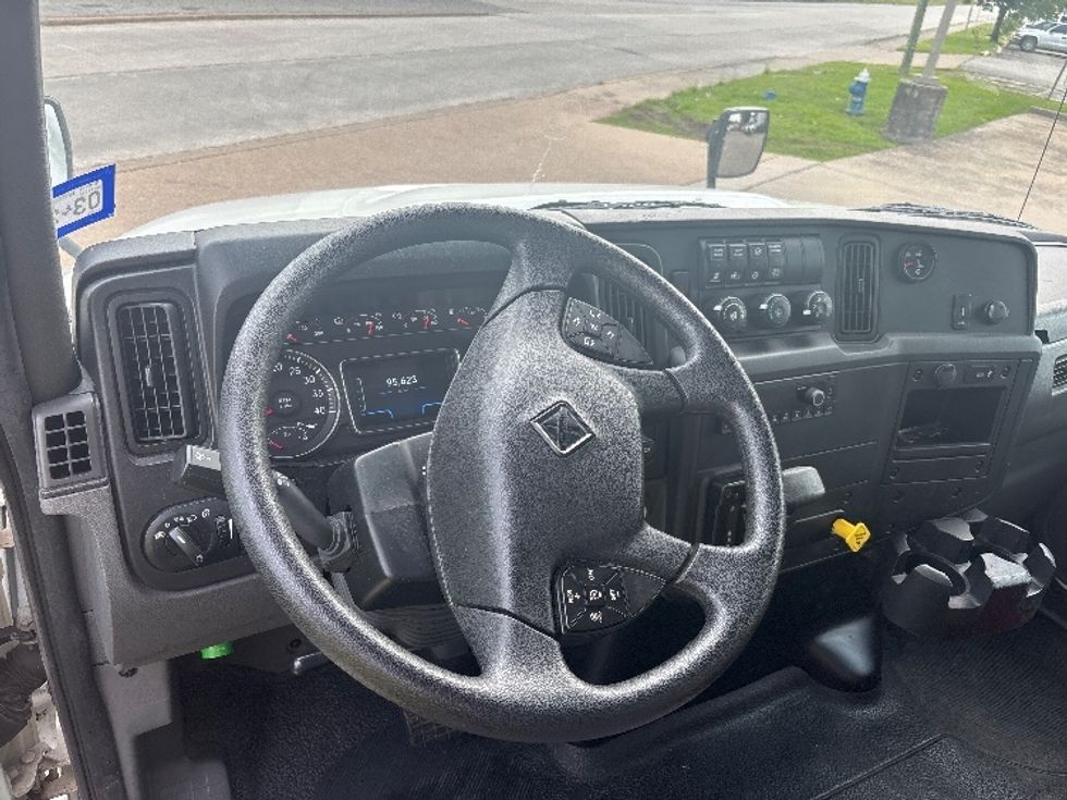 Medium Duty Box Truck-Light and Medium Duty Trucks-International-2023-MV607-Houston-TX-95,623\n\t\tmiles-$ 74,750 - Image 16