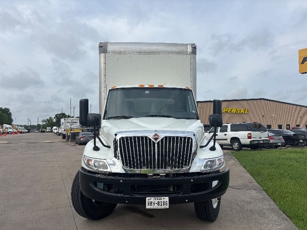 Medium Duty Box Truck-Light and Medium Duty Trucks-International-2023-MV607-Houston-TX-95,623\n\t\tmiles-$ 74,750 - Image 2