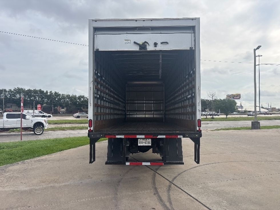 Medium Duty Box Truck-Light and Medium Duty Trucks-International-2023-MV607-Houston-TX-95,623\n\t\tmiles-$ 74,750 - Image 8