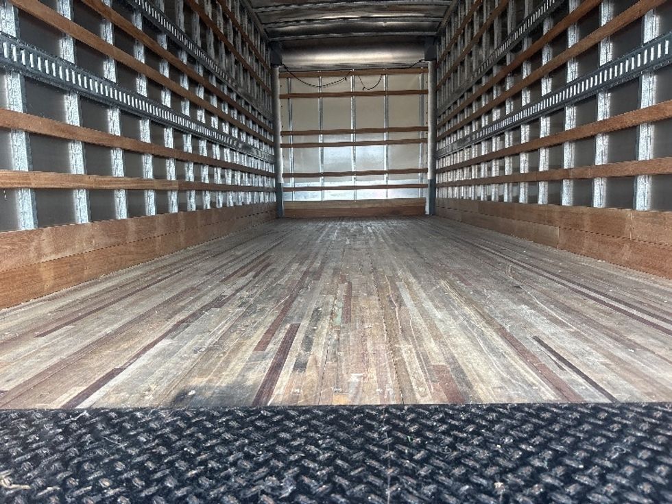 Medium Duty Box Truck-Light and Medium Duty Trucks-International-2023-MV607-Houston-TX-95,623\n\t\tmiles-$ 74,750 - Image 9