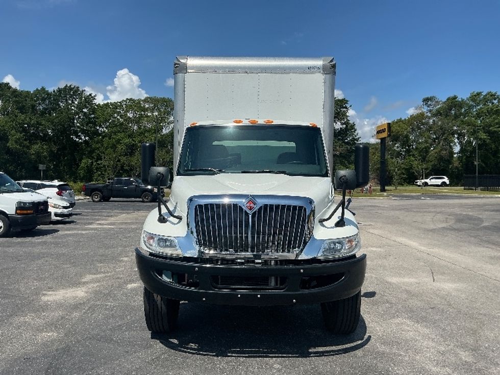 Medium Duty Box Truck-Light and Medium Duty Trucks-International-2023-MV607-Jacksonville-FL-135,707\n\t\tmiles-$ 62,750 - Image 2