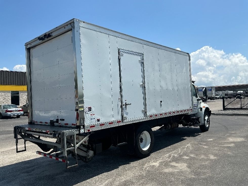 Medium Duty Box Truck-Light and Medium Duty Trucks-International-2023-MV607-Jacksonville-FL-135,707\n\t\tmiles-$ 62,750 - Image 13