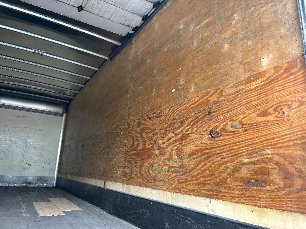 Medium Duty Box Truck-Light and Medium Duty Trucks-International-2023-MV607-La Mirada-CA-179,584\n\t\tmiles-$ 64,500 - Image 12